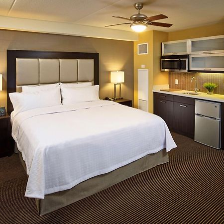 Homewood Suites By Hilton Hamilton Exterior photo