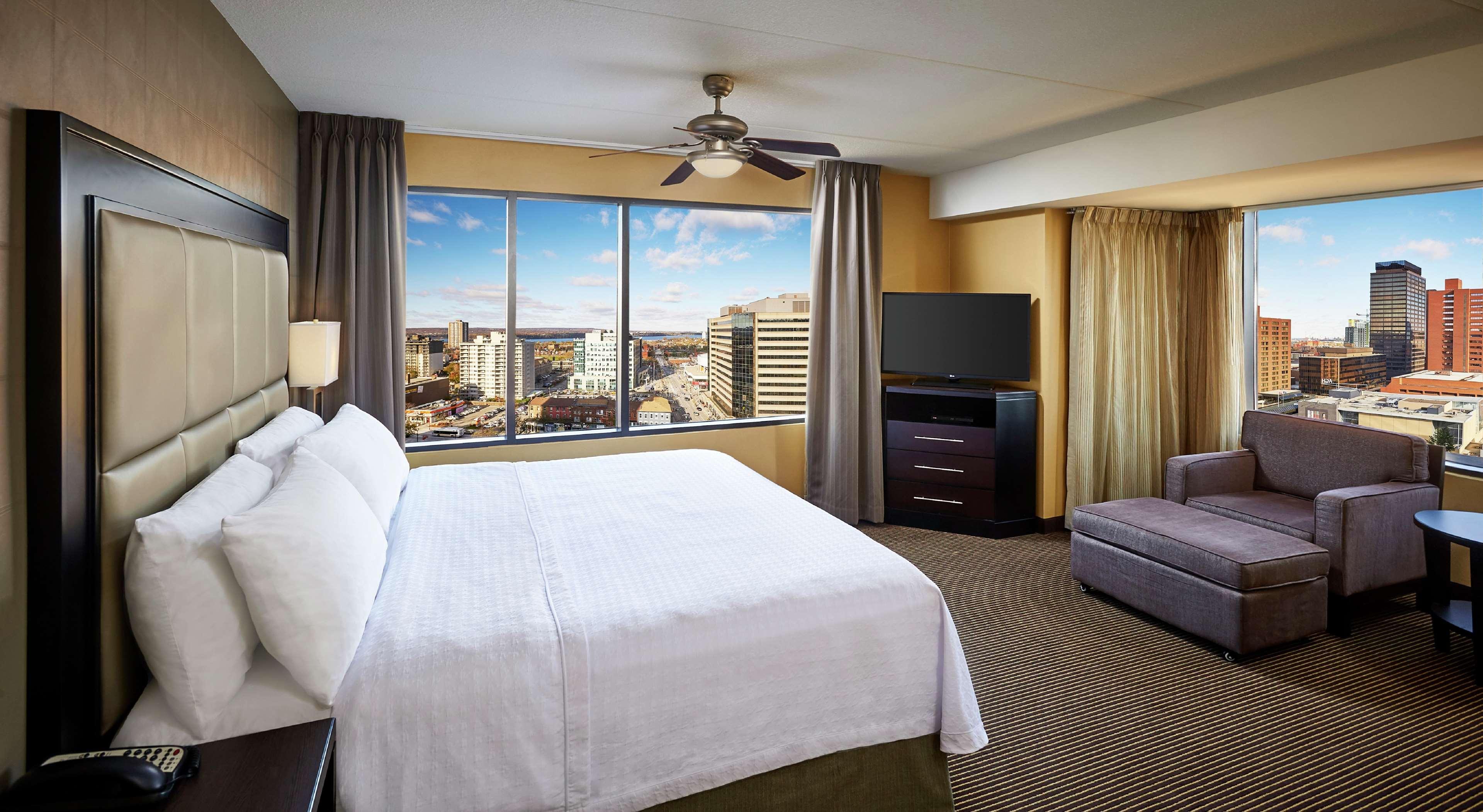 Homewood Suites By Hilton Hamilton Exterior photo